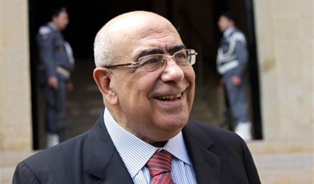 فتوش للنواب: "بـ 20 حزيران بتضبوا غراضكن وبتفلوا"