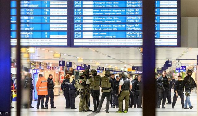 هجوم دوسلدورف نفذه رجل يعاني "اضطرابات عقلية" هجوم دوسلدورف نفذه رجل يعاني "اضطرابات عقلية"