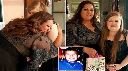 أم تسمع دقات قلب ابنها بعد 10 سنوات من وفاته