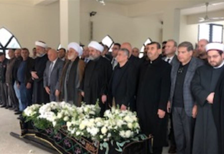 صور تودّع والد الوزير!