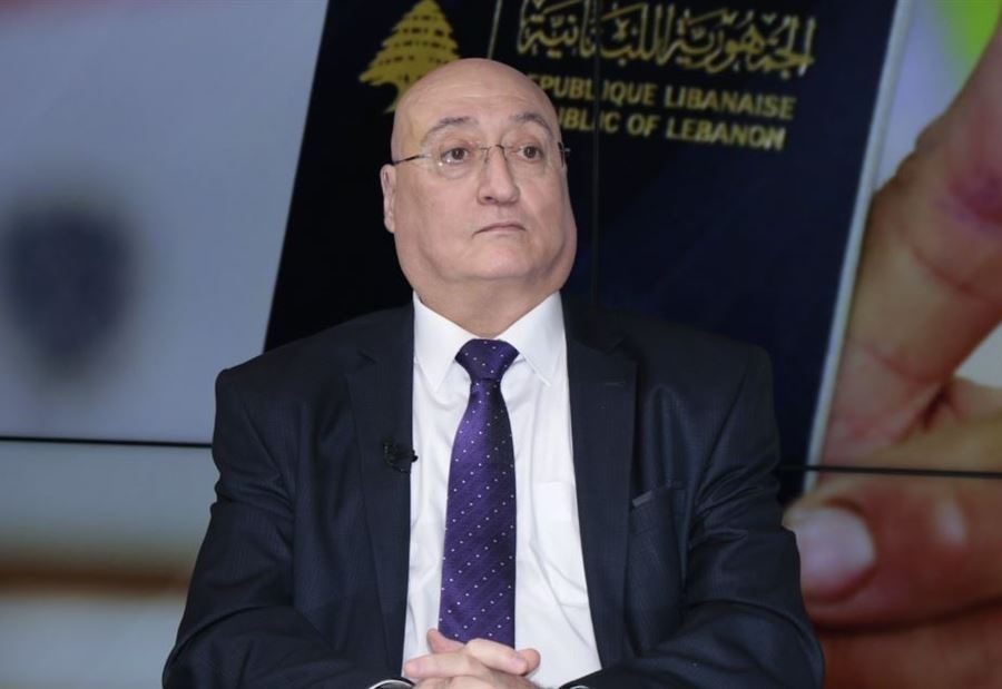 جوزيف أبو فاضل يتحدّث عن "تمهيدٍ لتملّك 5 مصارف"!