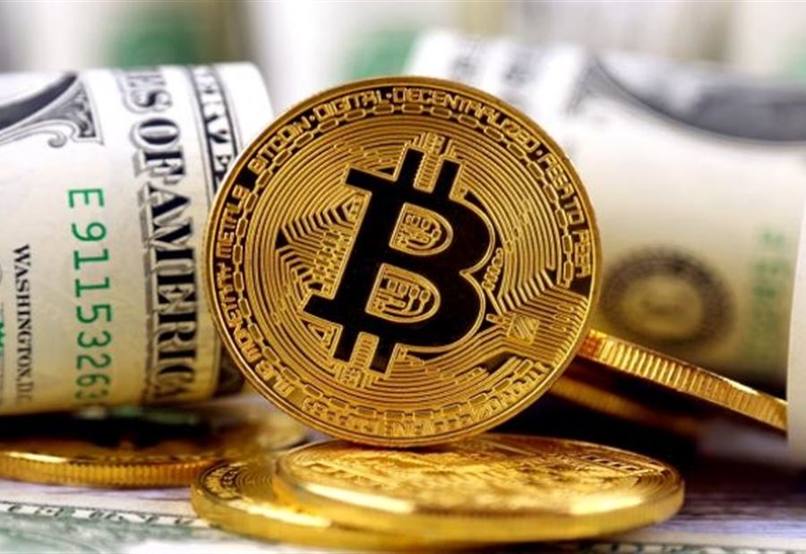للمرة الأولى... البتكوين تكسر حاجز الـ 20 ألف دولار! 