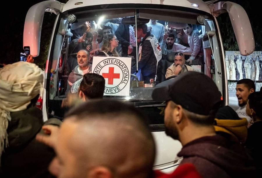 سجناء الوزن الثقيل... آخر عقبة في صفقة غزة
