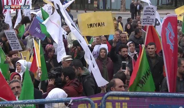 دعوى ضد باحث فرنسي توقع "كارثة" بتركيا