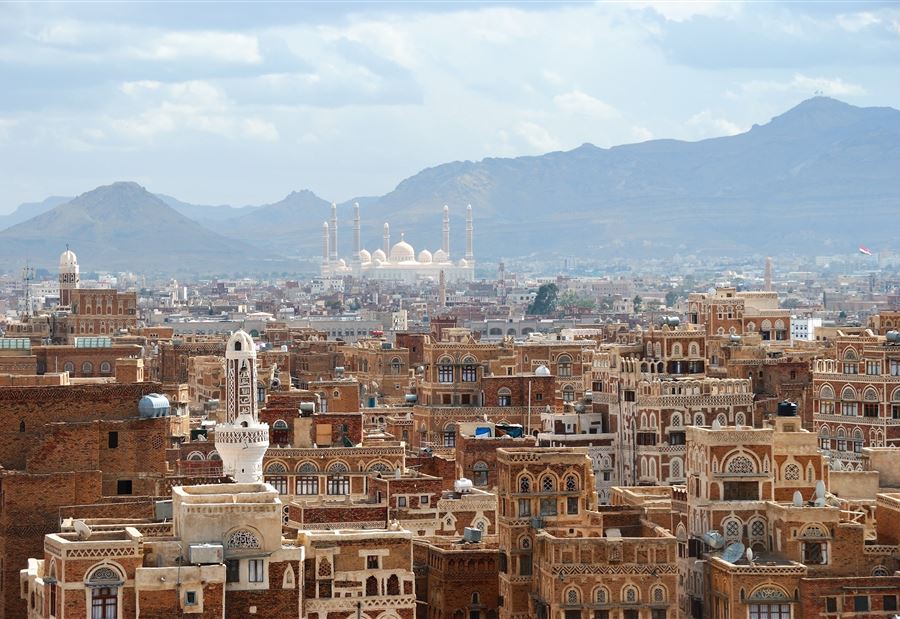 بالفيديو... إنفجار يهزّ اليمن!