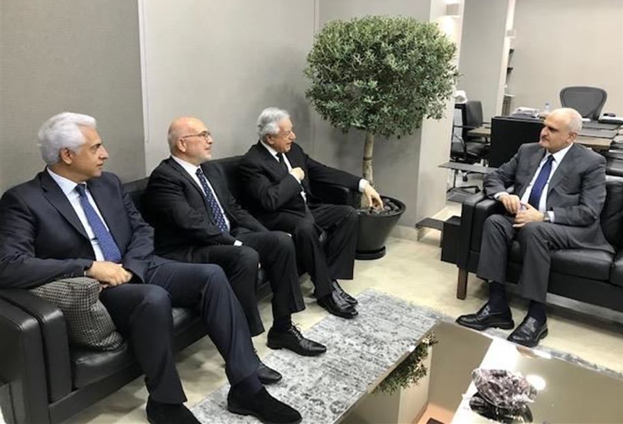 قرار لوزير المال بشأن الضرائب قرار لوزير المال بشأن الضرائب