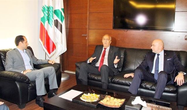 مقبل عن التمديد لقهوجي: "..سنصلي عليها"