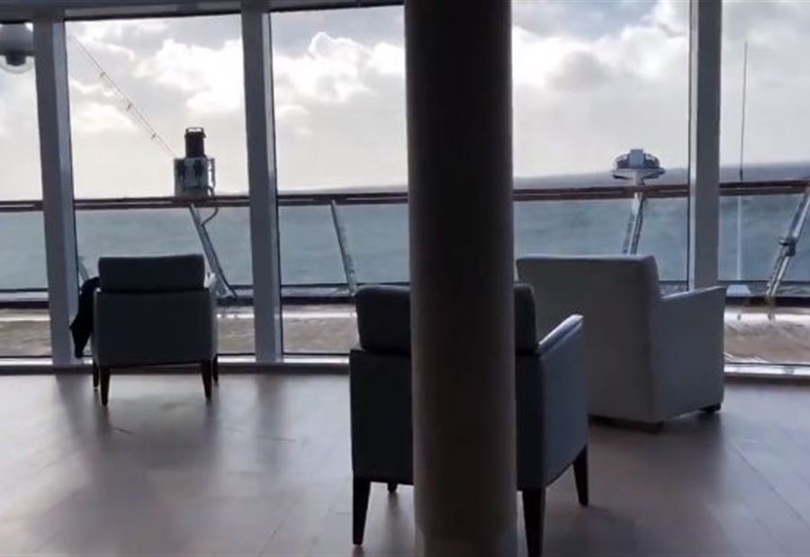بالفيديو: لحظات الذعر والتحطم داخل الباخرة النرويجية بالفيديو: لحظات الذعر والتحطم داخل الباخرة النرويجية