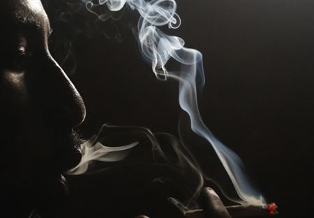 احذروا هذا القاسم المشترك بين الفيسبوك والكوكايين!