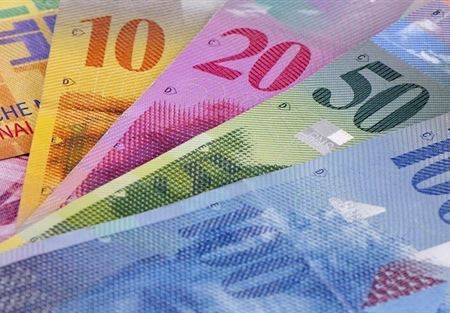 2450 دولارا لكل سويسري شهريا دون شروط !