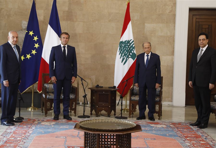 بعد لقاء "ماكرون - عون"... بيانٌ عن المحادثات اللبنانية الفرنسية 