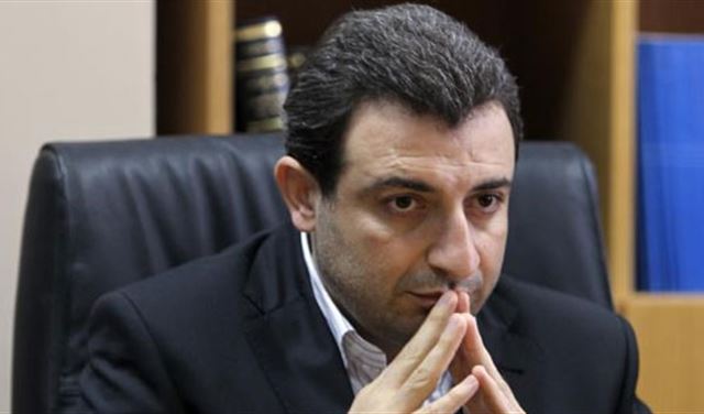 ابو فاعور: ماذا لو كان الطفل المريض ابن مسؤول ما؟ ابو فاعور: ماذا لو كان الطفل المريض ابن مسؤول ما؟