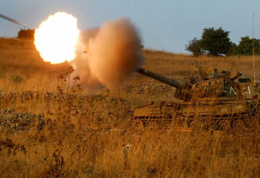 دبّابة إسرائيليّة تقصف "بشكل عنيف" بلدة كفركلا (فيديو) دبّابة إسرائيليّة تقصف "بشكل عنيف" بلدة كفركلا (فيديو)