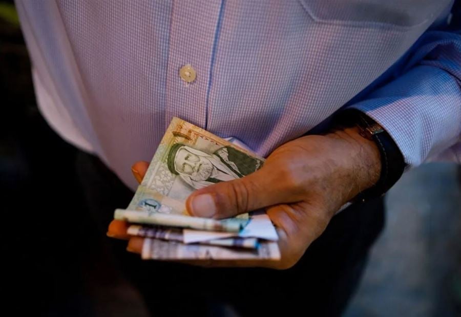 بالصور: المركزي الأردني يكشف عن عملات ورقية جديدة