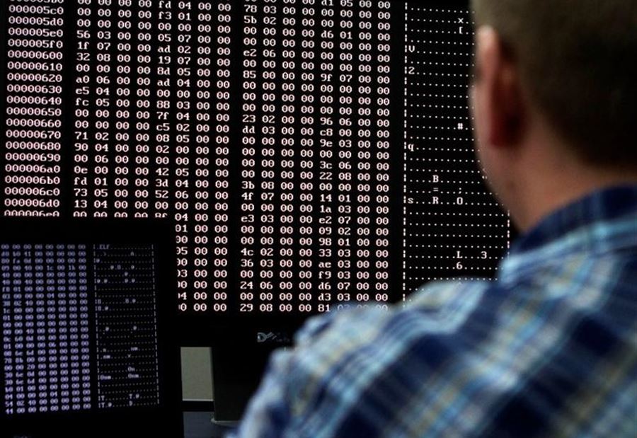 "إحذروا هذه اللعبة"... قراصنة يسرقون عملات مشفرة