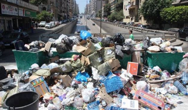 النفايات تتمدد.. واجتماع حاسم اليوم