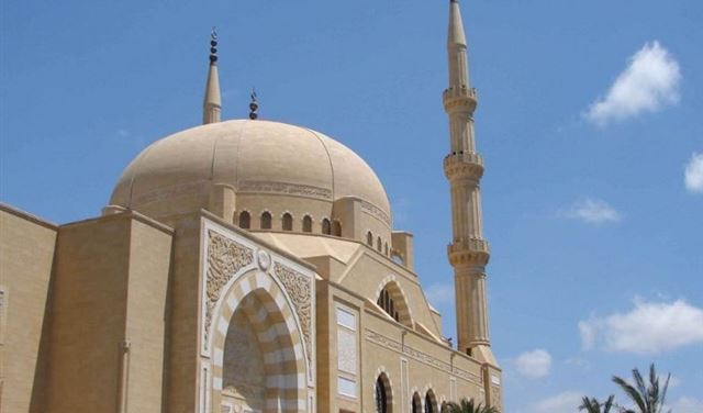 في صيدا.. يستغل أوقات الصلاة ليوقع بضحاياه 