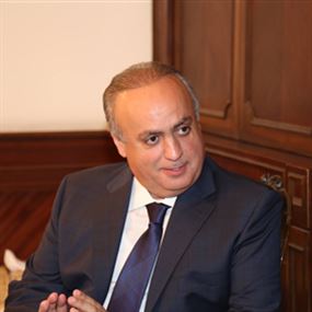 وهاب: عون لا يقبل أن يكون رئيسا إلا بالتفاهم مع الجميع وهاب: عون لا يقبل أن يكون رئيسا إلا بالتفاهم مع الجميع