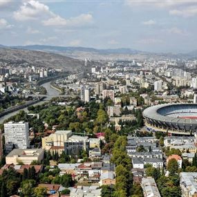 جورجيا تغلق مكاتب صرافة إيرانية بتهمة غسيل الأموال