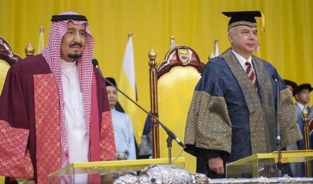 ماليزيا تمنح الملك سلمان "دكتوراه فخرية في الآداب"