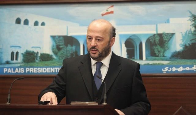 الرياشي بصدد التحضير لقانون يتعلق بالأخلاقيات الإعلامية