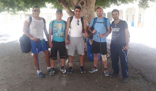 "لو بدنا نزحف عإيدينا وإجرينا بدنا نوصل عضيعة مار شربل"