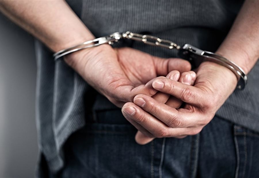 بعد سرقته مستودعا.. توقيف لص في وقت قياسي