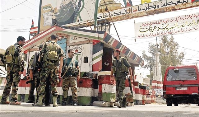عودة التوتر الى عين الحلوة.. اشتباك مسلّح وقذائف 