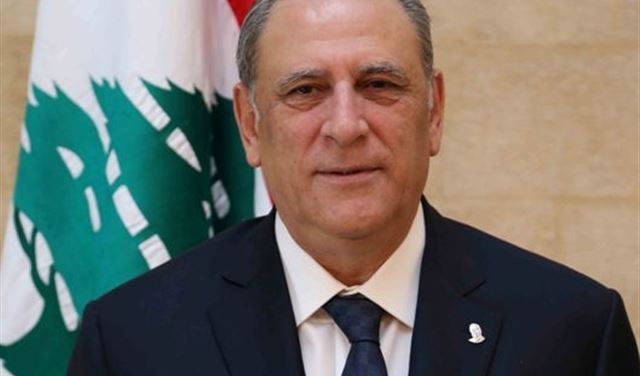 كريدية والأيوبي تسلما مهماتهما