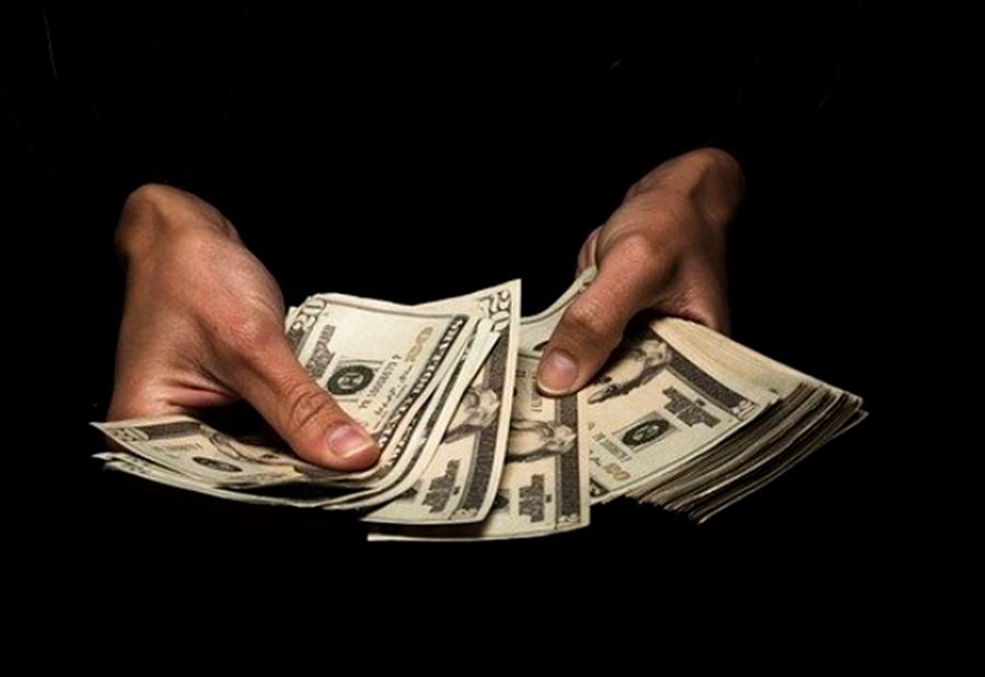 دولار السوق السوداء... كيف إفتتح اليوم؟