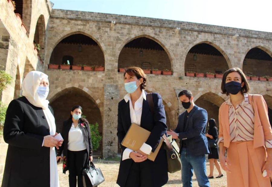 السفيرة الفرنسية في صيدا السفيرة الفرنسية في صيدا
