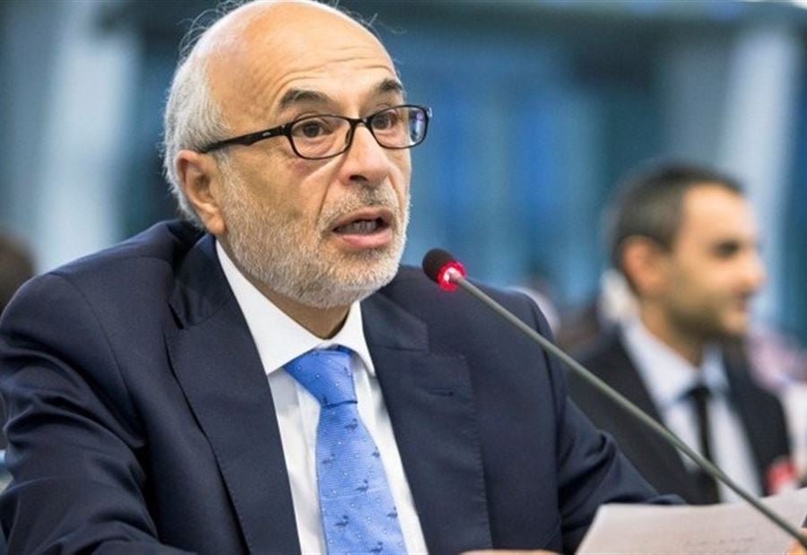 شهيب الى بعض الطلاب: "الي إستحوا ماتوا"