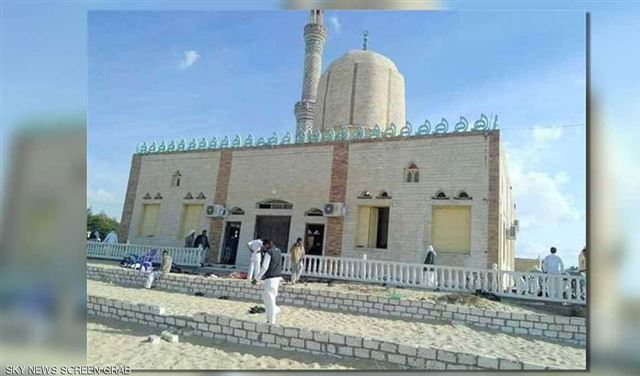 مجزرة داخل مسجد.. 155 قتيلا بهجوم في شمال سيناء