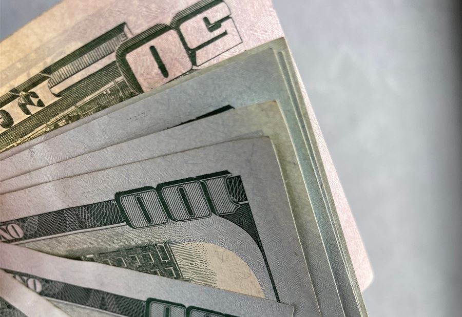 كيف إفتتح دولار السوق السوداء اليوم؟