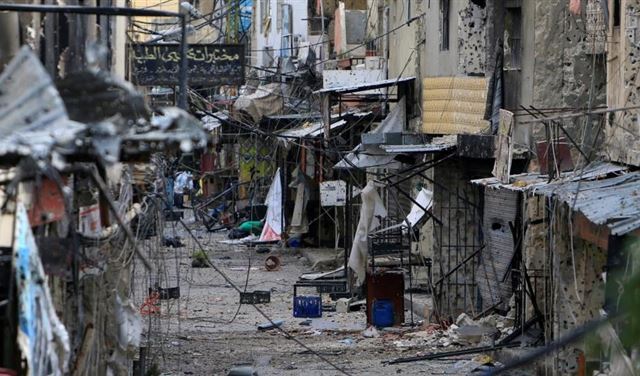 القيادة السياسية الفلسطينية  في عين الحلوة أمام تحديين! القيادة السياسية الفلسطينية  في عين الحلوة أمام تحديين!