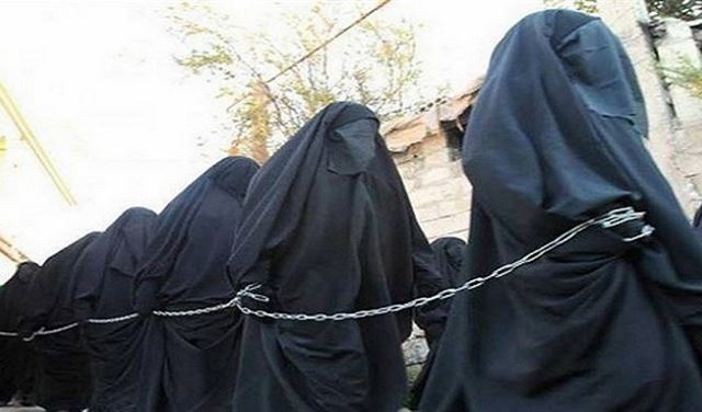 "رايتس ووتش": تعذيب واغتصاب عراقيات على يد "داعش" "رايتس ووتش": تعذيب واغتصاب عراقيات على يد "داعش"