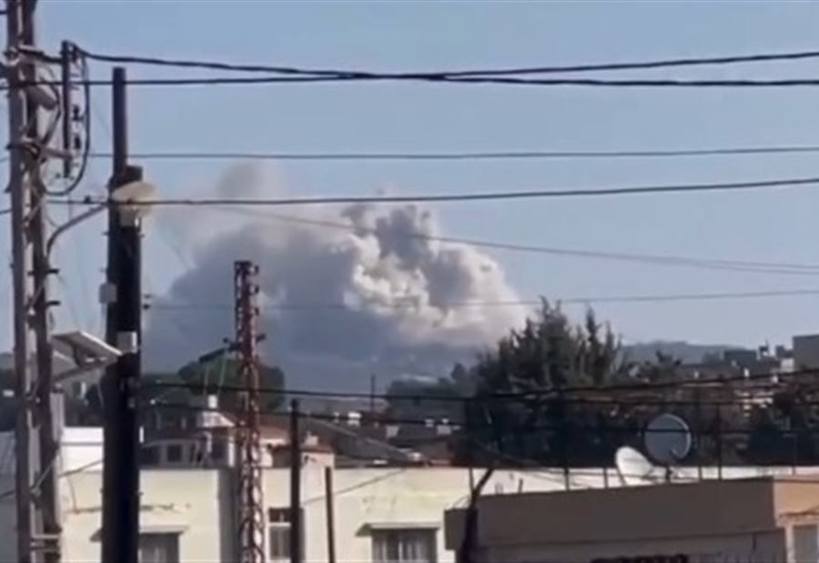 أسلوب التدمير يتواصل... إسرائيل تفجّر منازل في مارون الراس (فيديو) أسلوب التدمير يتواصل... إسرائيل تفجّر منازل في مارون الراس (فيديو)
