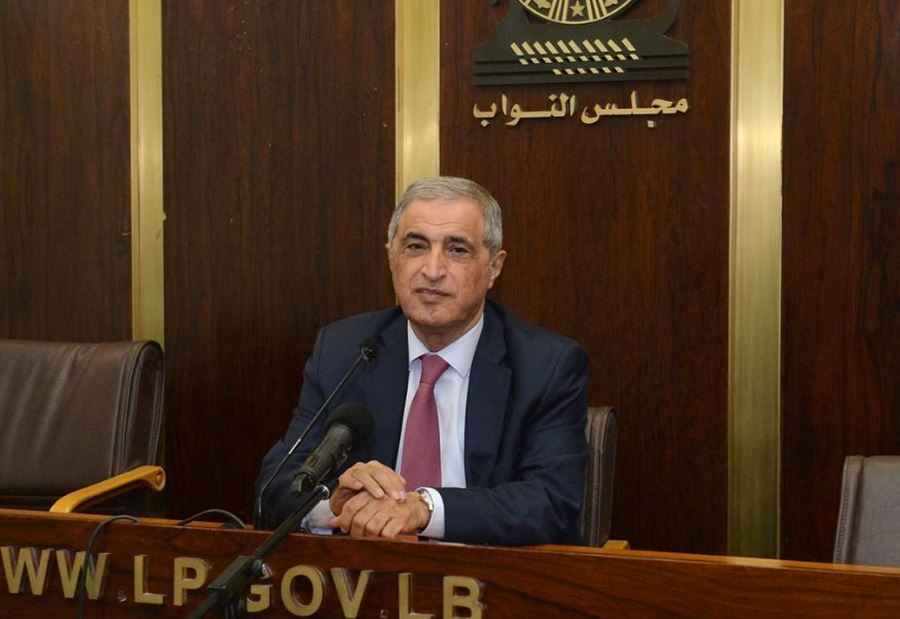 "لم يكُن مُستغرباً"... هاشم: إلى متى الصمت المُريب؟