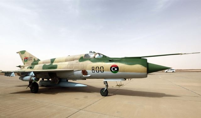 تحطم طائرة "ميغ 21" ليبية في بنغازي