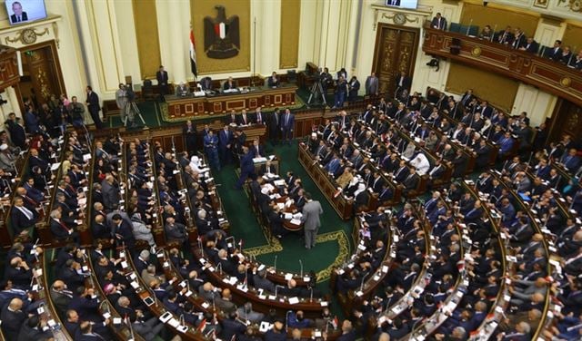 بالأسماء.. برلمان مصر يقر تعديلا وزاريا جديدا