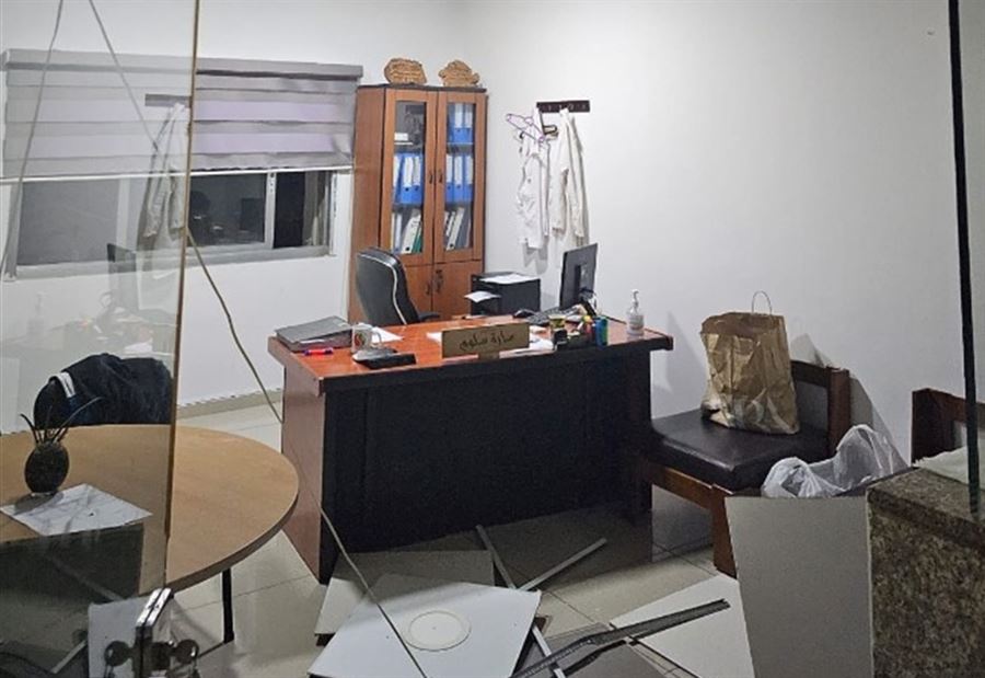 إثر الصواريخ الارتجاجية على كفرجوز... أضرار فادحة في المستشفيات والمباني (صور)