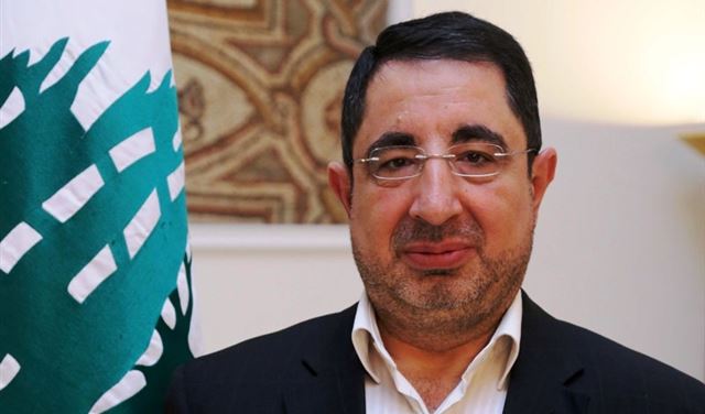 الحاج حسن: لا شيء مستحيلا للوصول إلى حكومة شاملة