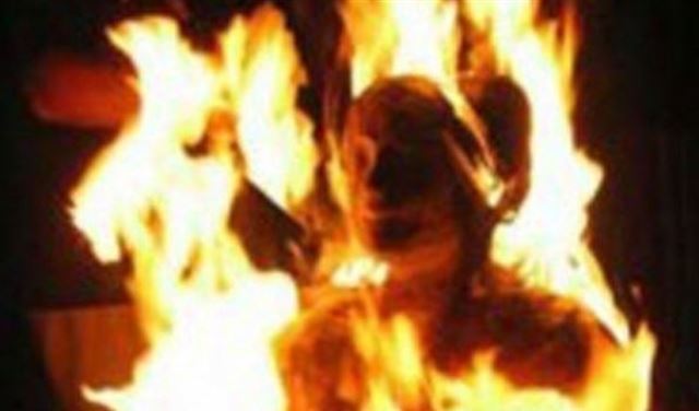 جريمة مروّعة..أحرق زوجته بعدما ضبطته في الجرم المشهود!   جريمة مروّعة..أحرق زوجته بعدما ضبطته في الجرم المشهود!