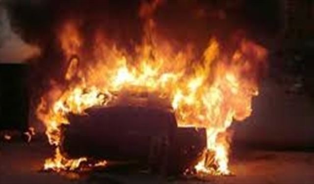 احراق سيارة الرئيس السابق لبلدية عيتا الجبل