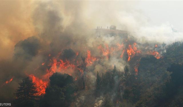 إسبانيا تجلي 500 ساكن جراء حريق غابات لابالما