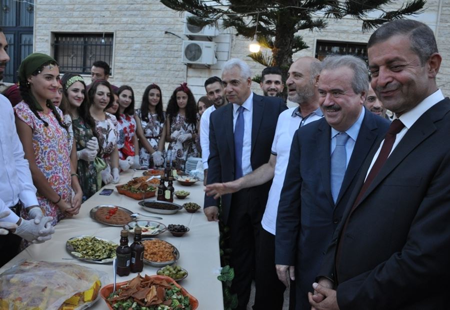 قبيسي: هناك من يتآمر علينا قبيسي: هناك من يتآمر علينا