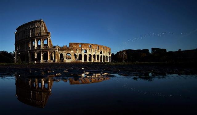 عشر أسباب رائعة لزيارة إيطاليا اليوم! عشر أسباب رائعة لزيارة إيطاليا اليوم!