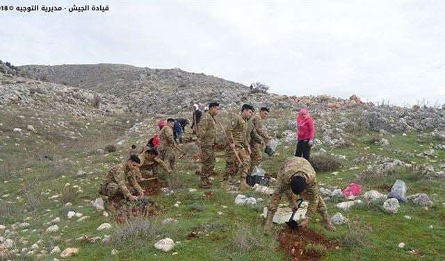 بالصور: غرس نحو 5000 شتلة في مناطق لبنانية