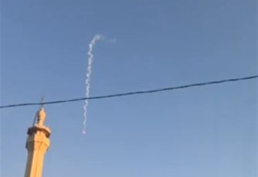 حقيقة القنابل الدخانية في  سماء مدينة الميناء!