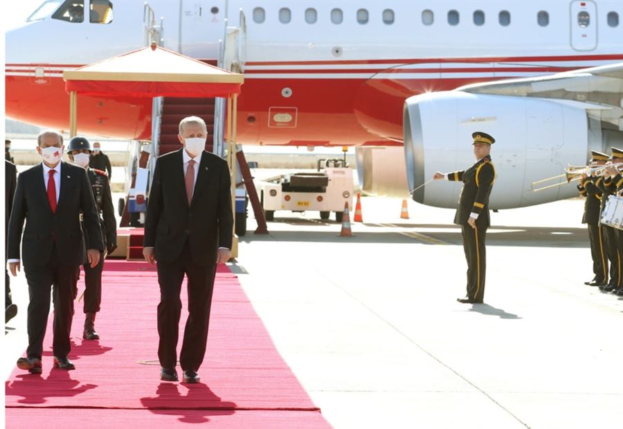 "زيارة أردوغان لفاروشا استفزازية وغير قانونية" "زيارة أردوغان لفاروشا استفزازية وغير قانونية"